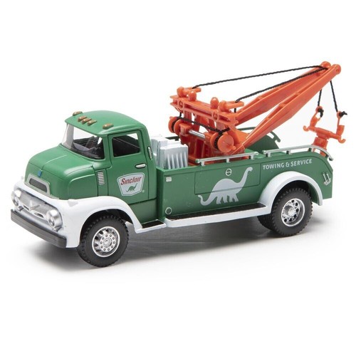 Retired 5 1/2 Inch Sinclair Dino Service 1956 Ford Tow Truck O Scale New In Box