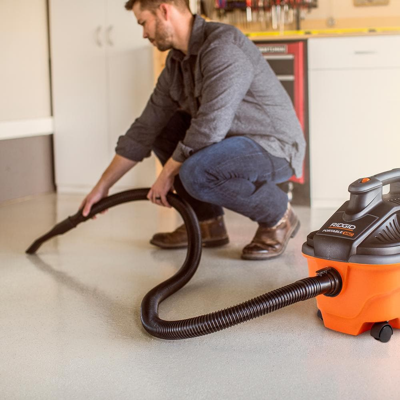 RIDGID 4 Gallon 5.0 Peak HP Portable Wet/Dry Shop Vacuum Fine Filter