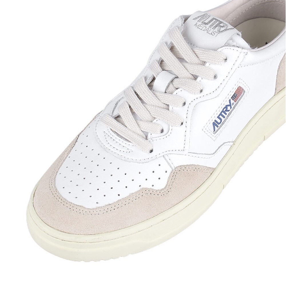 スニーカー AUTRY Men Sneakers White AULM LS33 New AUTRY Mens MEDALIST LOW SNEAKERS AULM LS33 WHITE/BEIGE