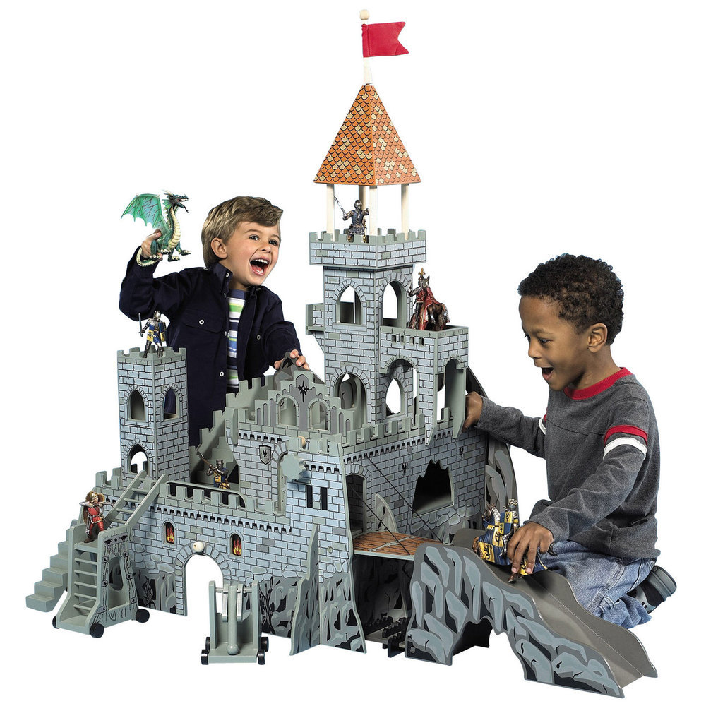 Wooden Medieval Castle Boys Toy Large Battle knights dragons in