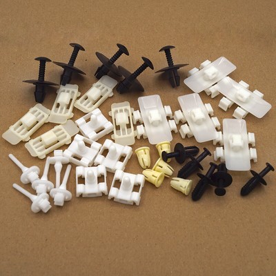 70-tlg YOU.S Zierleisten Clips SET für Mercedes W203 CL203 S203 - A0019900192