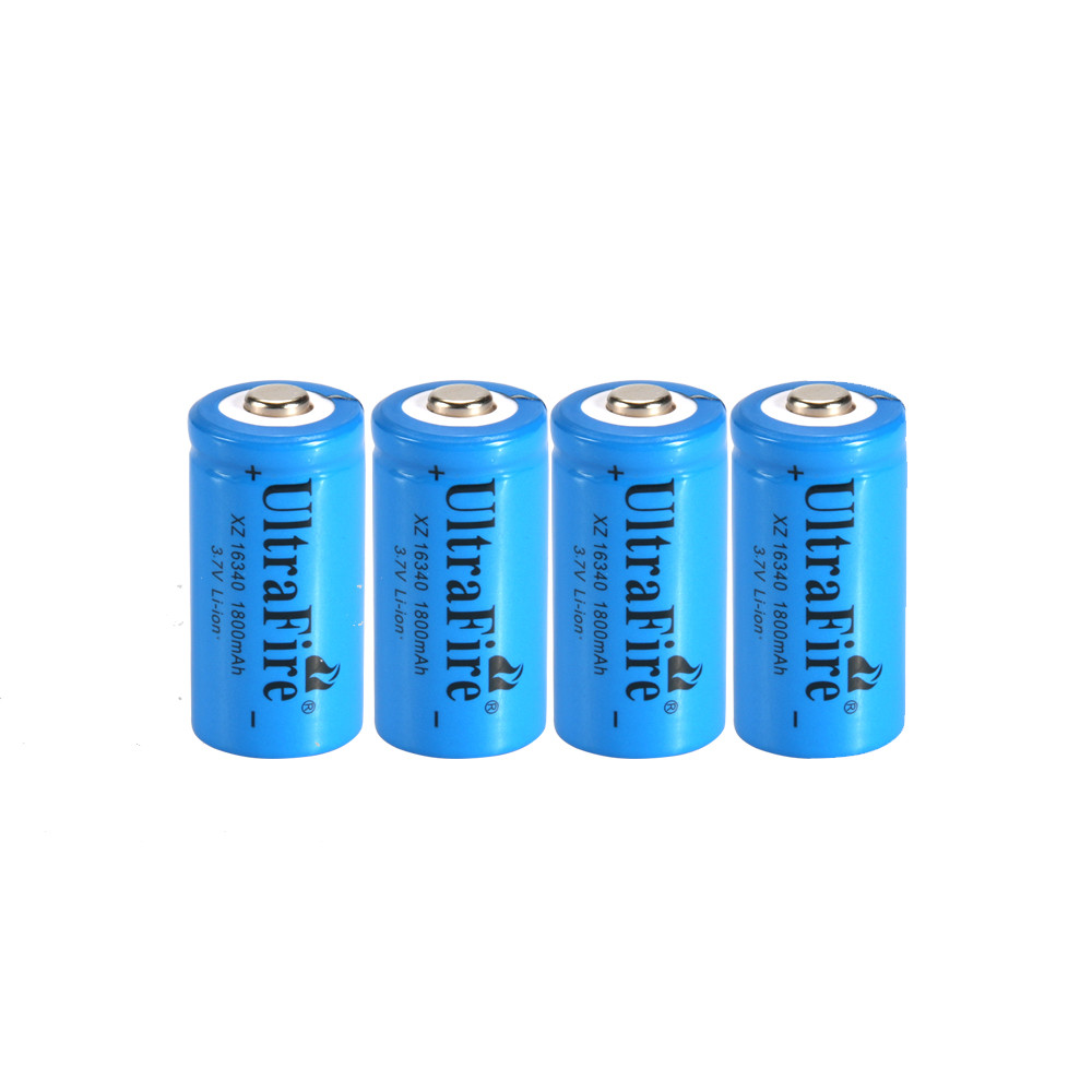 4pcs 16340 3.7v Ultrafire 1800mAH Rechargeable Li-ion Battery RCR123A + Charger