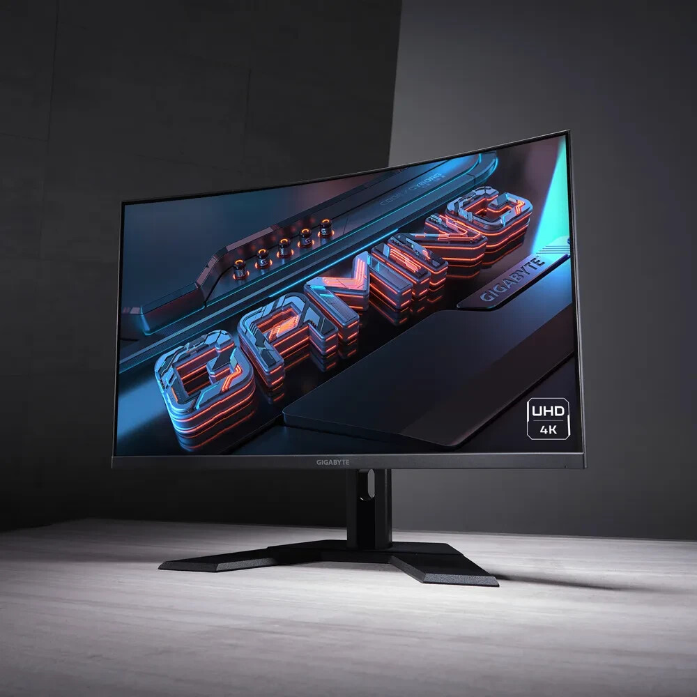 GIGABYTE 31.5