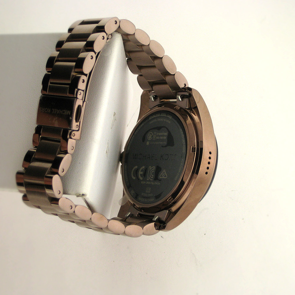 smartwatch mkt5007