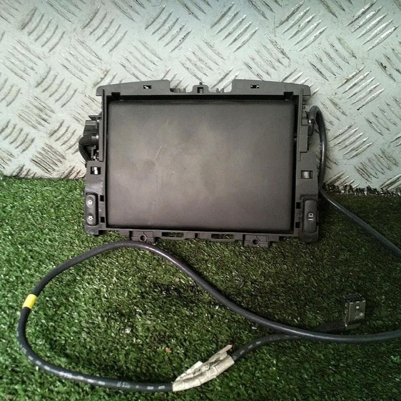 Ecran Gps Peugeot 3008 1 Phase 1  96735367zd 98045606zd