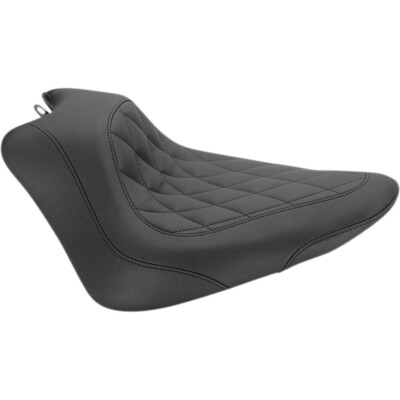 Mustang Wide Tripper Solo Seat - Diamond (Black) 76762