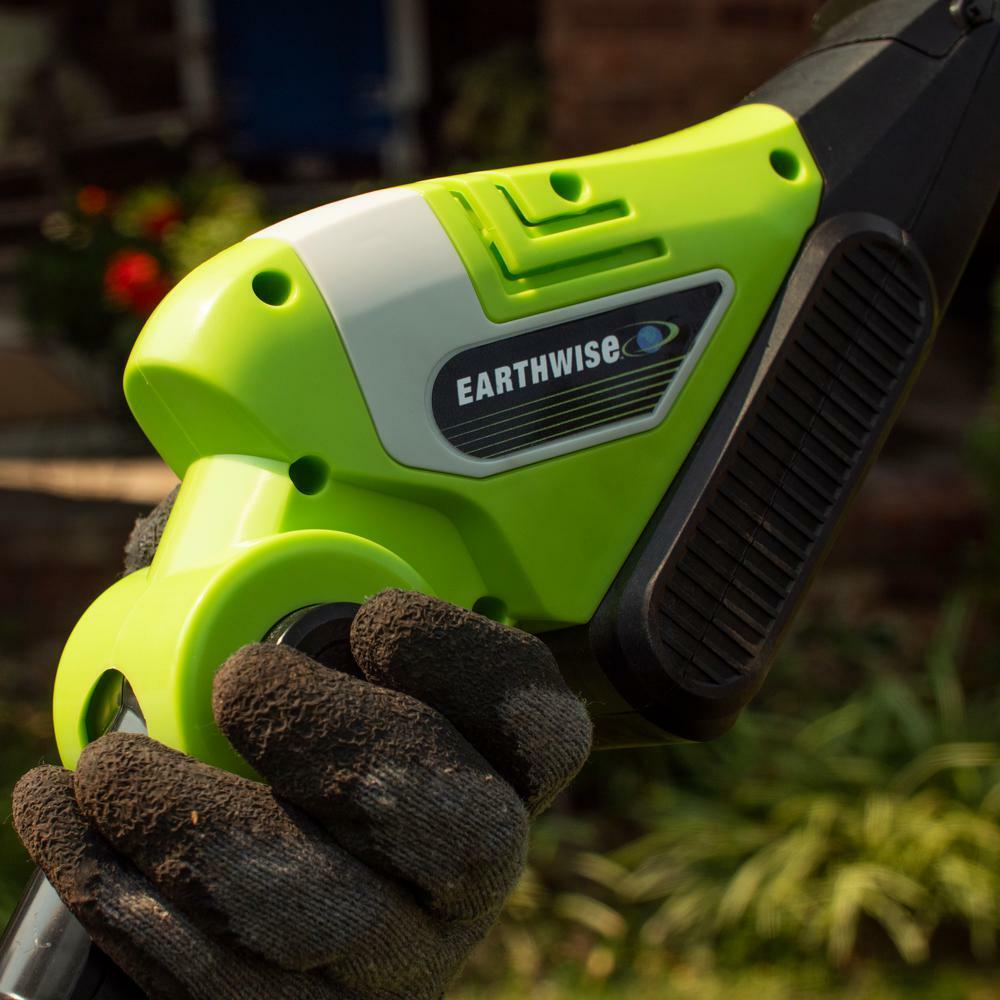 earthwise trimmer battery