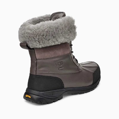 Pre-owned Ugg Butte Metal M-5521-mtl Men's In Gray