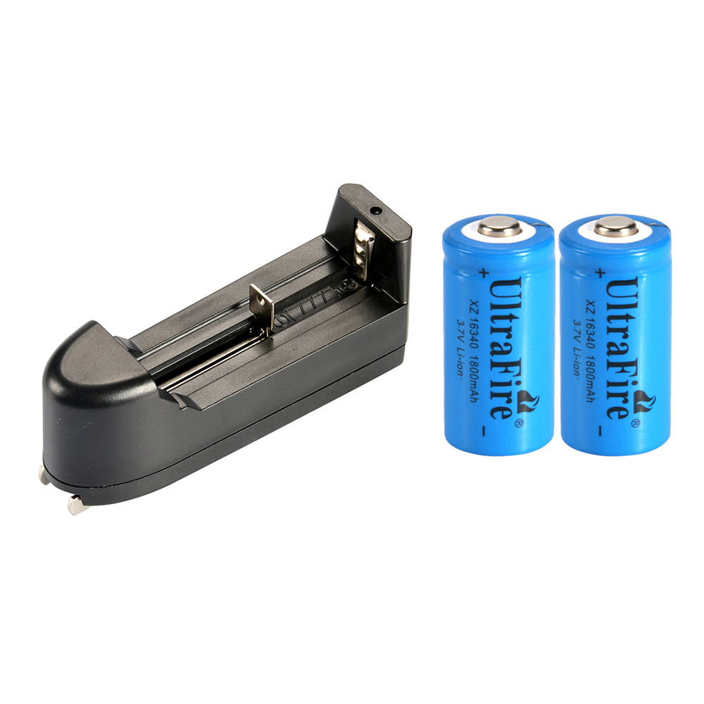 4pcs 16340 3.7v Ultrafire 1800mAH Rechargeable Li-ion Battery RCR123A + Charger