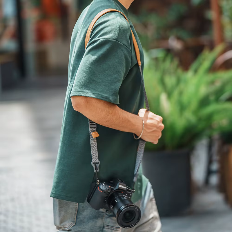 Quick Magnetic Buckle Shoulder Strap for Entry-level DSLRs Mirrorless Cameras，M