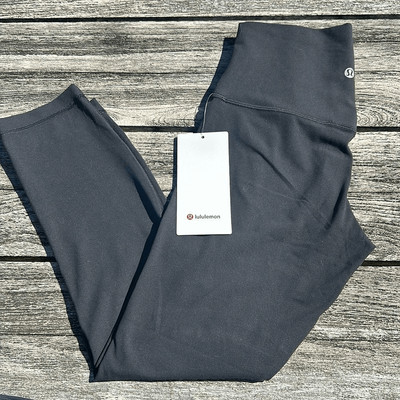 Lululemon Align Crop 23'' women s size 6 NWT Black