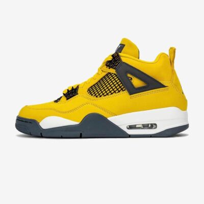 Pre-owned Nike Air Jordan 4 Retro 'lightning' 2021 Yellow/black Ct8527-700 Fashion