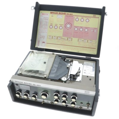 ROLAND　RE-201　SPACE ECHO【中期型】 Roland RE-201 Space Echo Tape Delay / Reverb Serviced