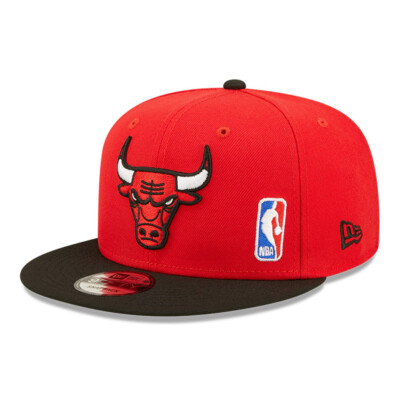 Безрецептурная кепка New Era 9Fifty NBA Chicago Bulls Blackletter Arch (60243421) - OSFM