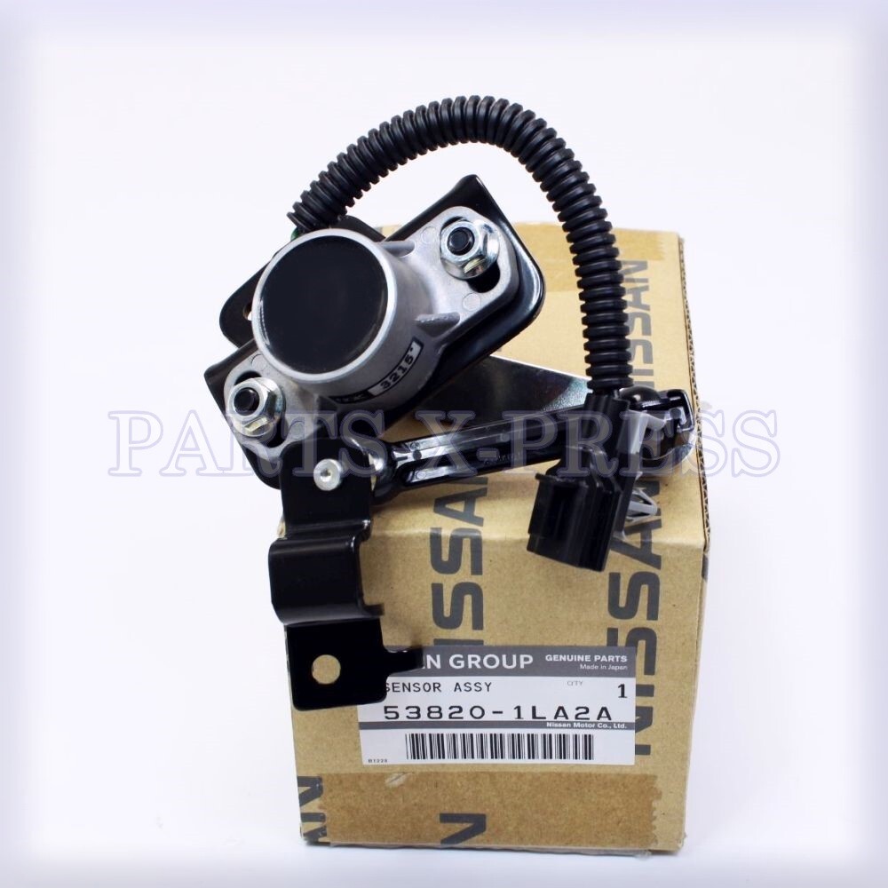 GENUINE OEM NISSAN ARMADA INFINITI QX56 REAR SUSPENSION RIDE HEIGHT SENSOR ASSY