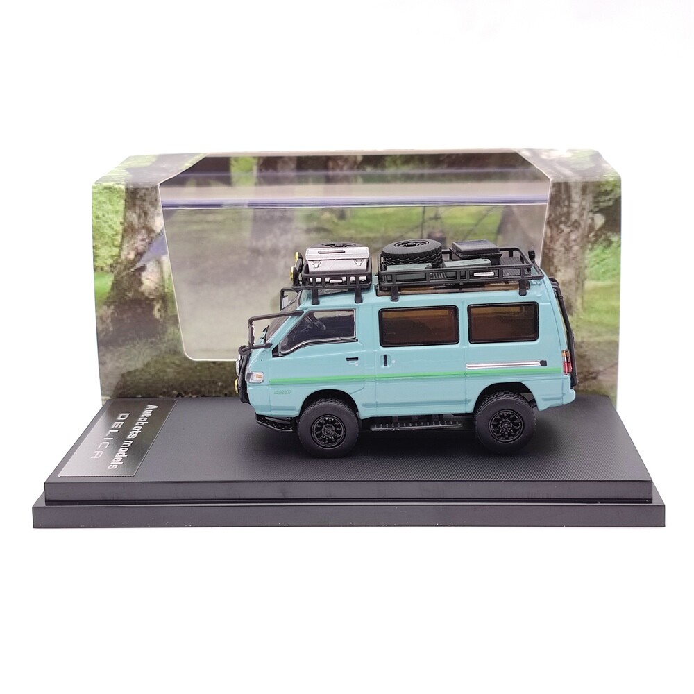 Autobots Models 1/64 Mitsubishi Delica 4X4 Star Wagon Van