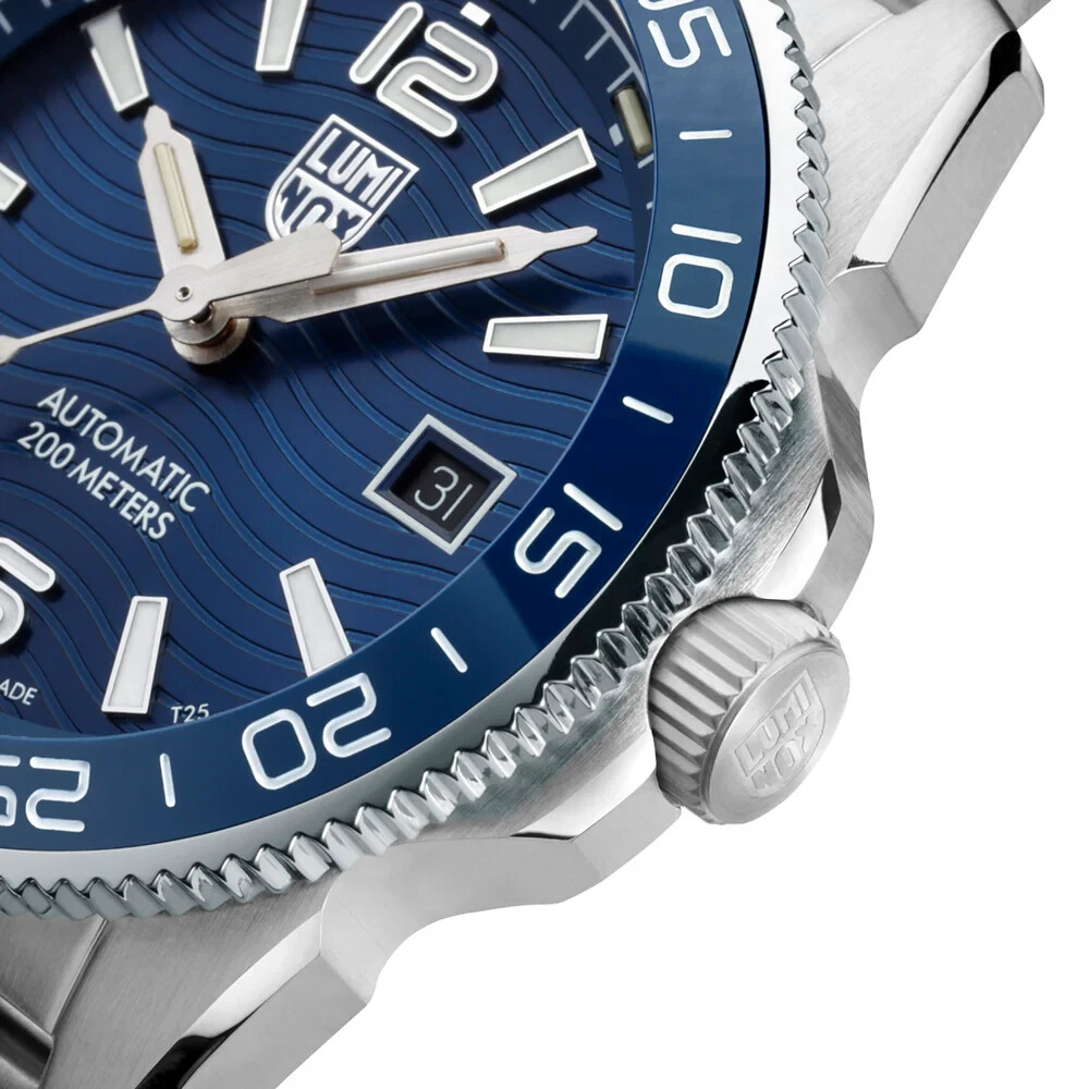 Pre-owned Luminox Xs.3104 Pacific Diver Automatic Dive Swiss Watch, 42mm Sapphire Glass
