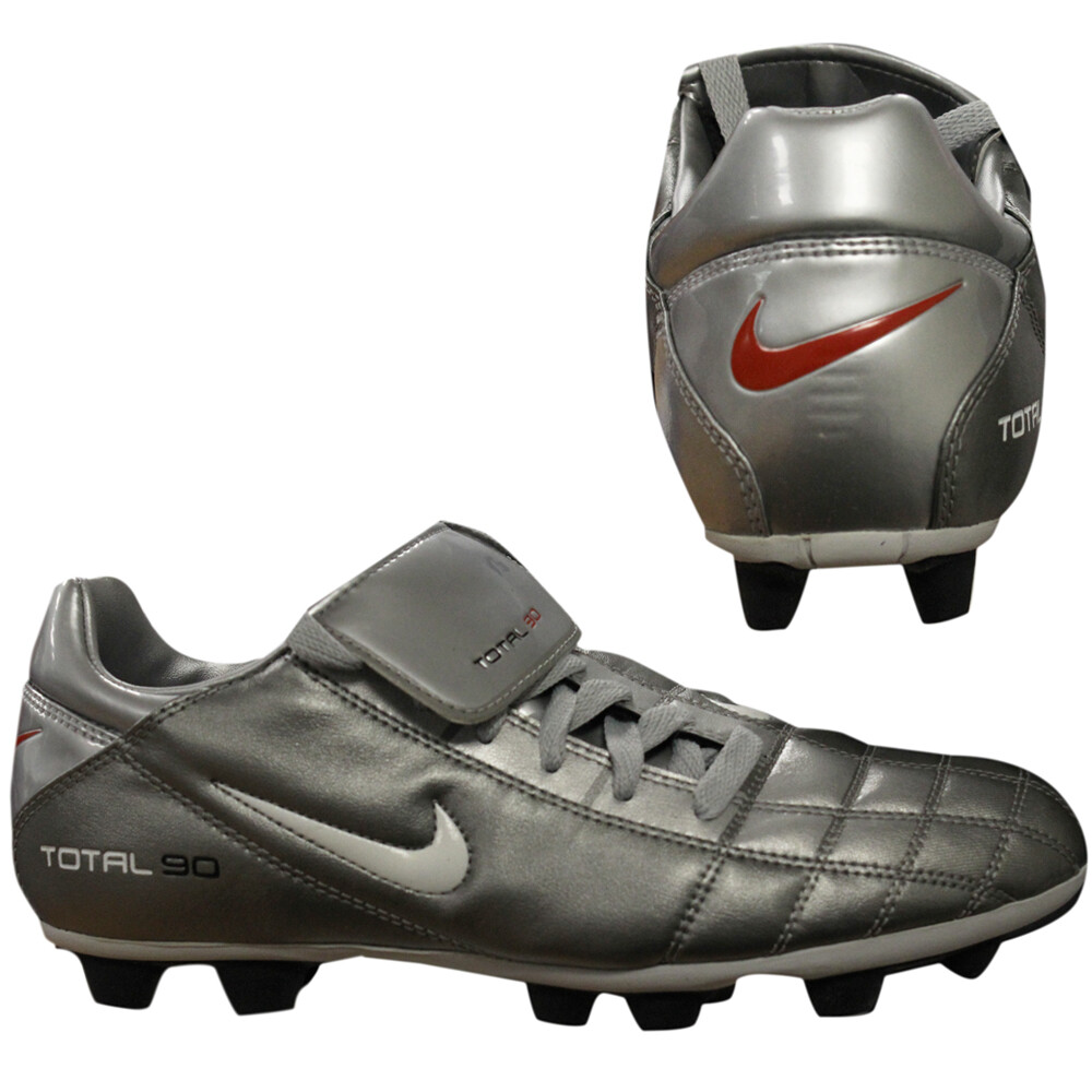 nike total 90 calcio