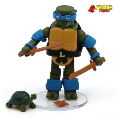 TMNT Teenage Mutant Ninja Turtles Minimates PX Exclusive Retro VHS Leonardo
