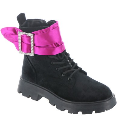 

Женские ботинки Betsey Johnson Dozer