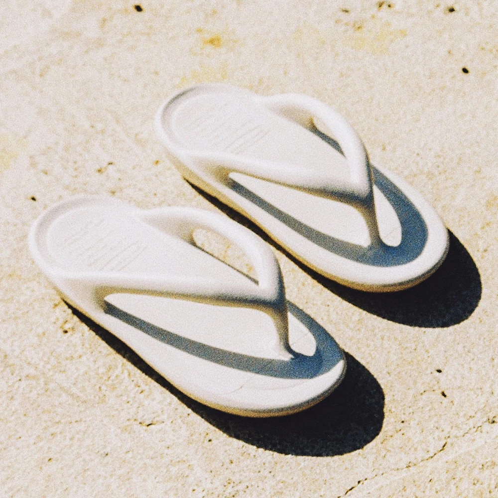 New TAW&TOE FLIP FLOP ZEROVITY OG TAUPE Z-FF-NAAJ Light