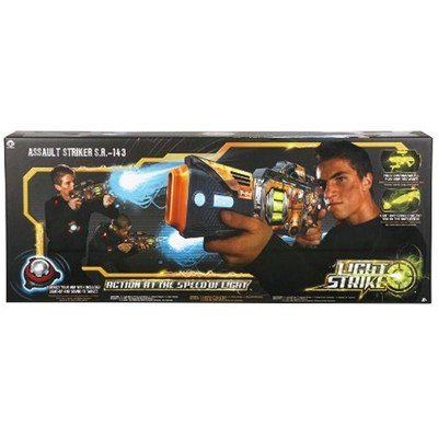 Battling Tops WowWee Light Strike Assault Striker Simple Target - Yellow