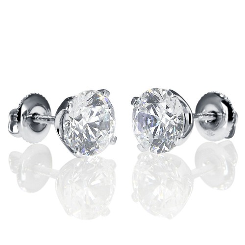 Sparkling 14KT White Gold Round Cut Diamond Stud Earrings 2.00 CT G-H/SI1