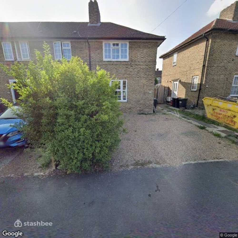 FANTASTIC Parking Space to rent in Bromley (BR1) in Bromley, London