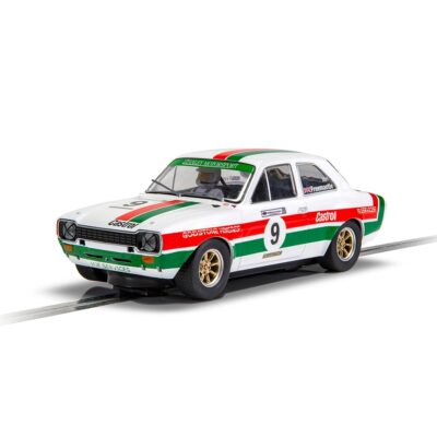 Scalextric C4314 Ford Escort MK1 - Castrol Racing Mark Freemantle 1:32 Slot Car