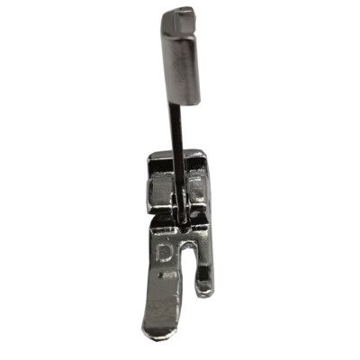 Straight Stitch Foot, Slant Shank #170071 For Singer Sewing Machines