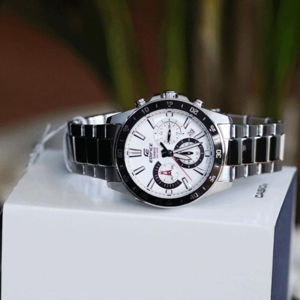 Pre-owned Casio Edifice Efv-570d-7avudf Men's Watch