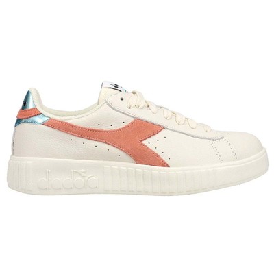 

Женские белые кроссовки Diadora Game Step Premium Tumbled Leather Lace Up Sneakers, Белый, Diadora Game Step Premium Tumbled Leather Lace Up Sneaker