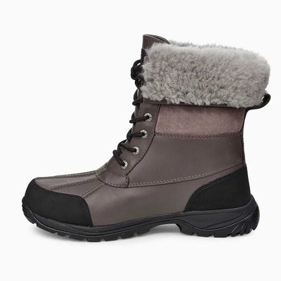 Pre-owned Ugg Butte Metal M-5521-mtl Men's In Gray