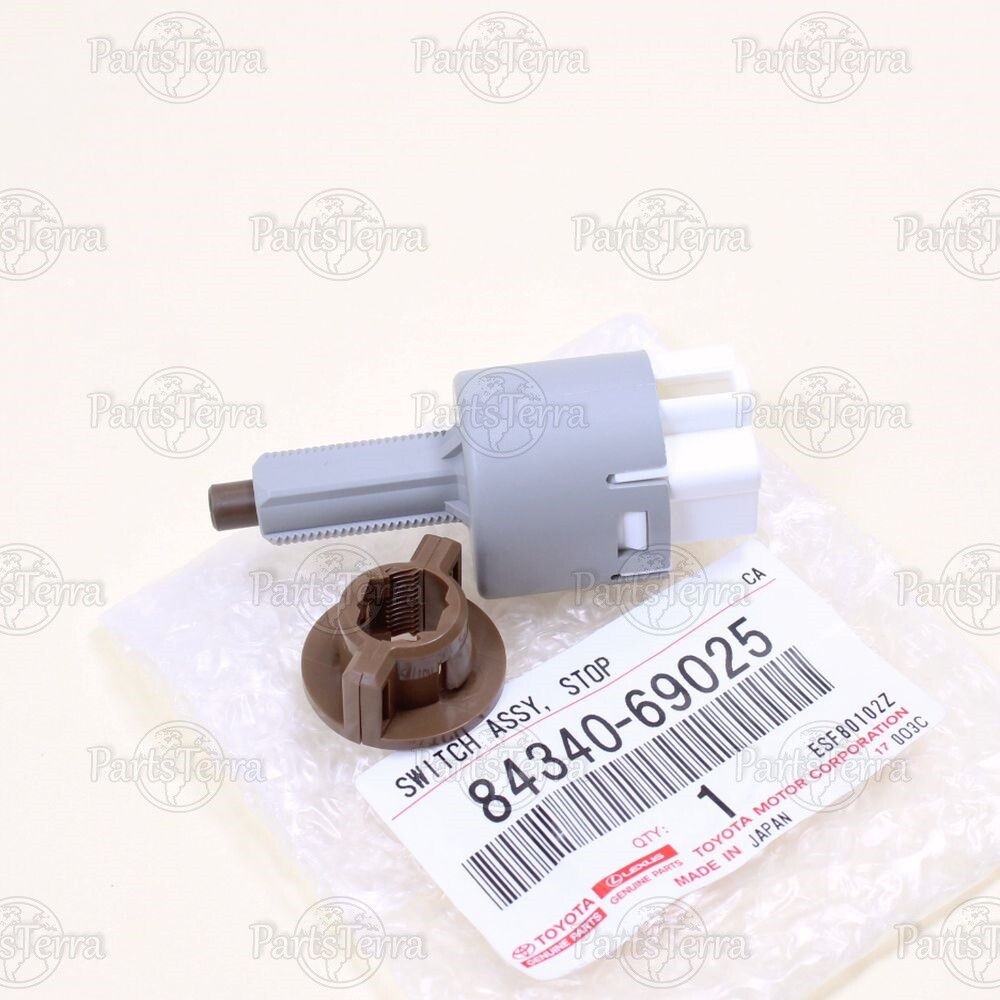 OEM TOYOTA 2005-19 4RUNNER RAV4 TACOMA COROLLA STOP LAMP SWITCH ASSY 84340-69025