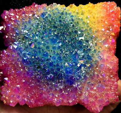 752g WOW! MORE COLOUR Aura Quartz Crystal Titanium Bismuth Silicon Rainbows