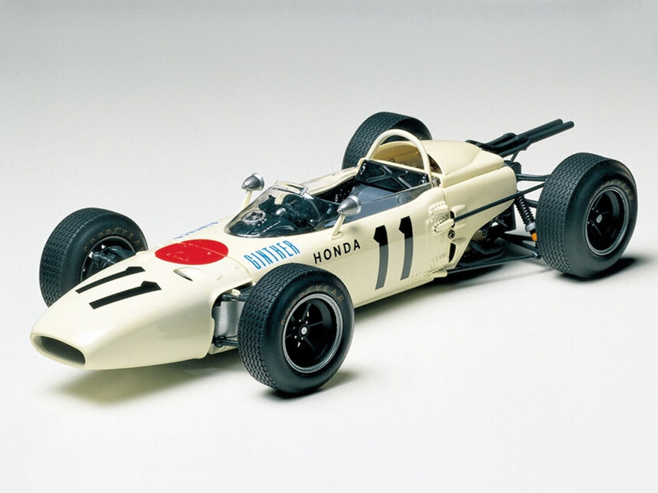 Tamiya 20043 1/20 Scale 1965 F1 Honda RA272 V12 Engine Tamiya 20043 1/20 Scale 1965 F1 Honda RA272 V12 Engine