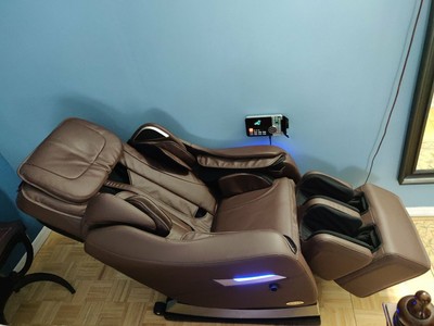 Titan TP-Pro Executive Massage Chair - Demo Model