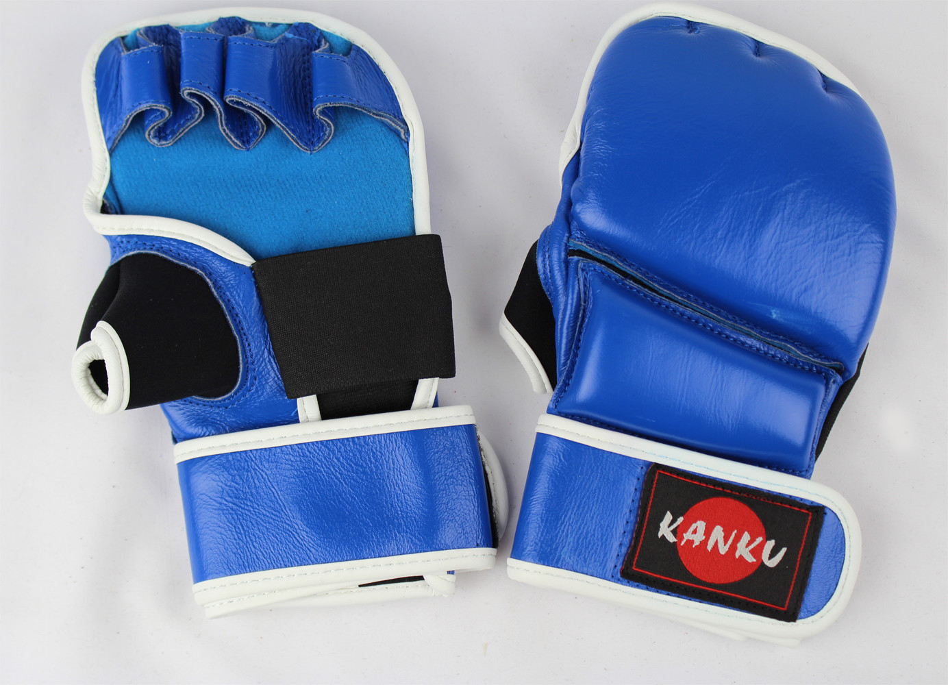 Боксерские перчатки Kick Boxing Muay Thai