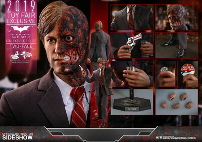 Hot Toys MMS546 1/6 DC Batman Dark Knight Harvey Dent Two Face Action Figure 