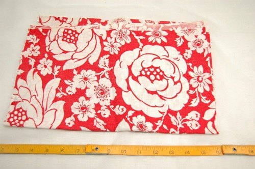Vintage Red & White Feedsack Flour Sack Fabric 28 x 37 Floral