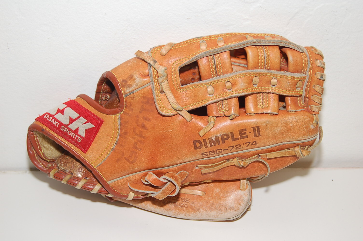SSK, Sasaki sports. Dimple-II SBG-72/74.selected steer hide