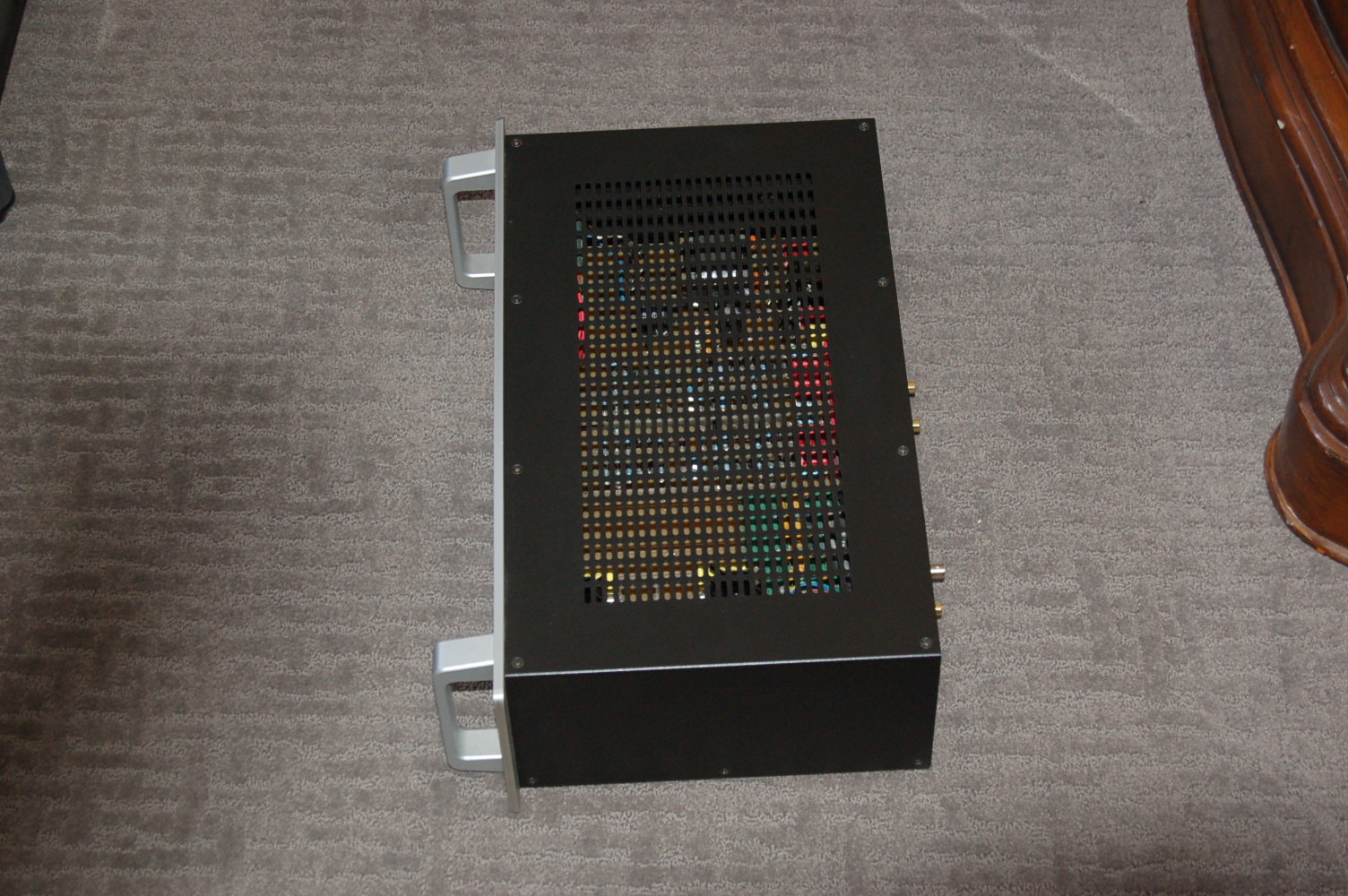 Audio Research DAC8 in silver