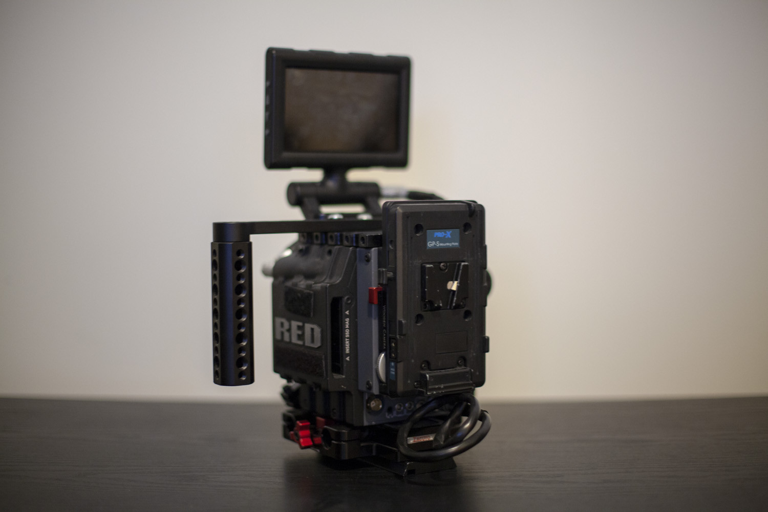 Red Scarlet-X Cinema Camera - Ready to Shoot HUGE KIT (Shoulder Rig,Mics & MORE)