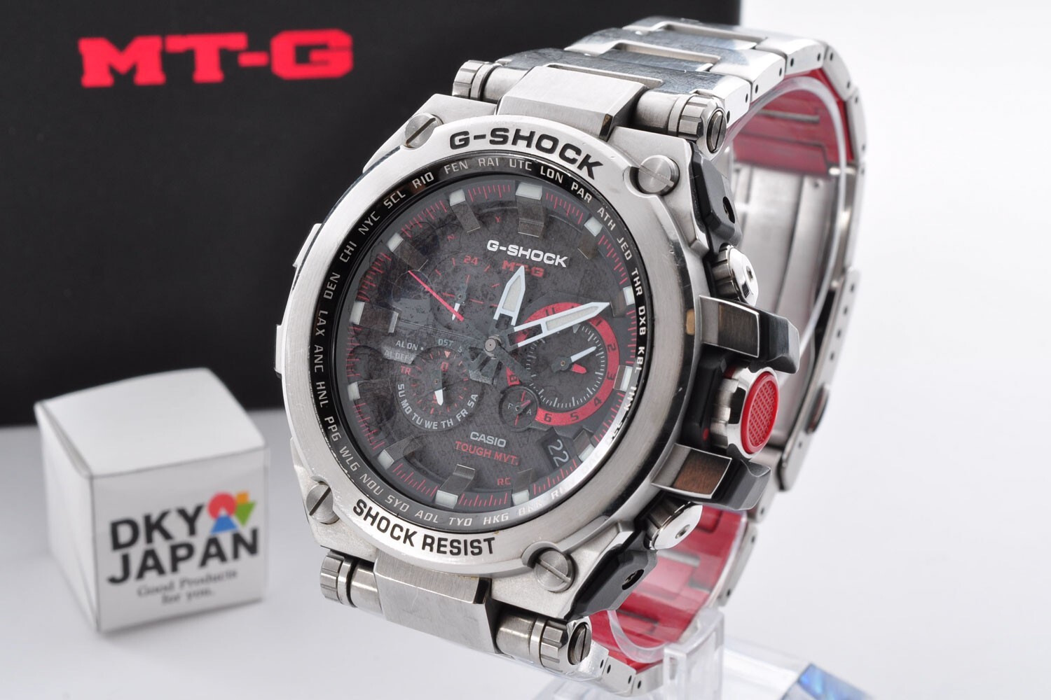 美品 カシオG-SHOCK MTG-S1000D-1A4JF バンド調整工具付き