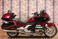 2021 HONDA GL1800 GOLD WING TOUR DCT - ONLY 11,560 MILES - 1 OWNER - IMMACULATE