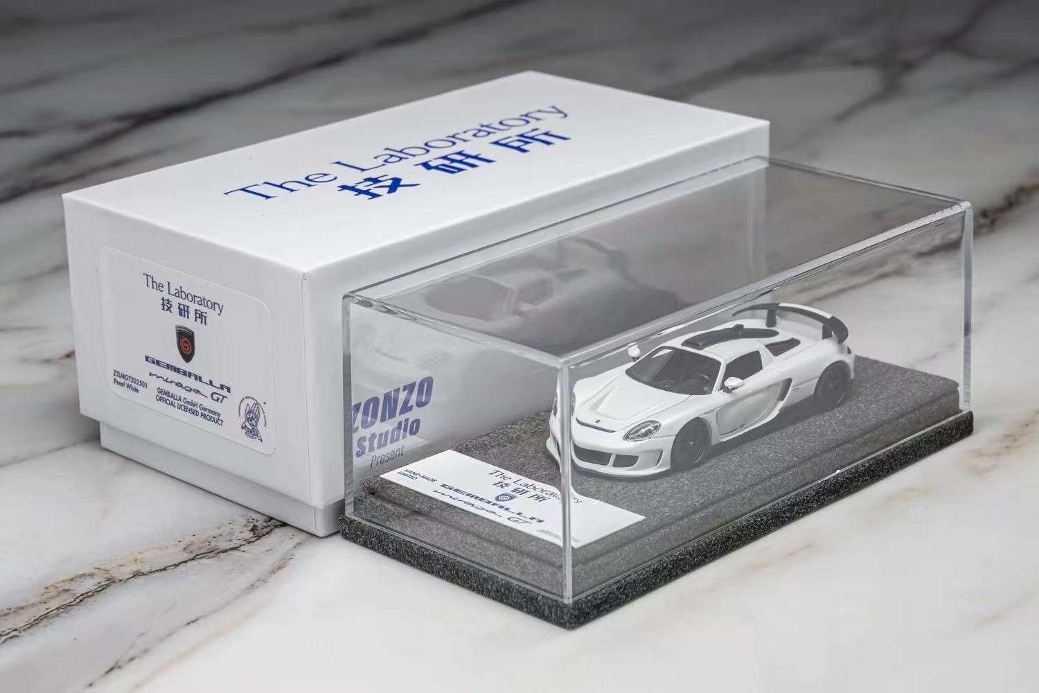 Timothy&Pierre 1/64 LBWK ポルシェ 911 　レジン製 Timothy&Pierre 1/64 LBWK ポルシェ 911 レジン製 - メルカリ