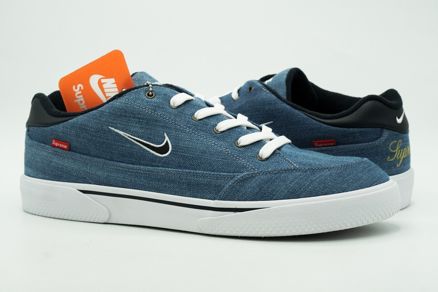 スニーカー Supreme x NIKE SB GTS QS 'Phantom' Supreme White 2015 FW 15 Supreme x NIKE SB GTS QS 'Phantom' Supreme White 2015 FW 15