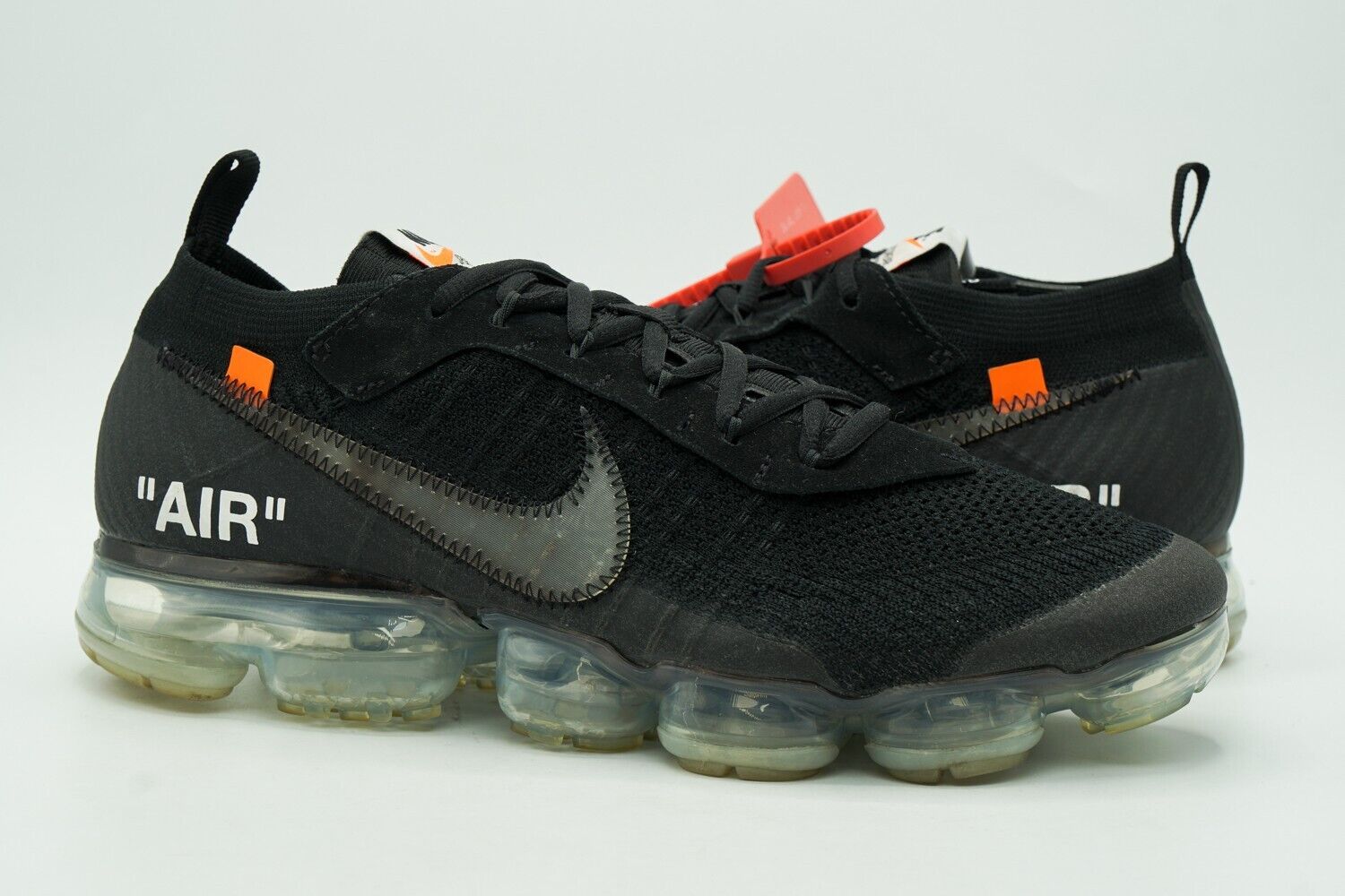 NIKE AIR VAPORMAX USED SIZE 10.5 OFF WHITE BLACK CLEAR TOTAL NIKE AIR VAPORMAX USED SIZE 10.5 OFF WHITE BLACK CLEAR TOTAL