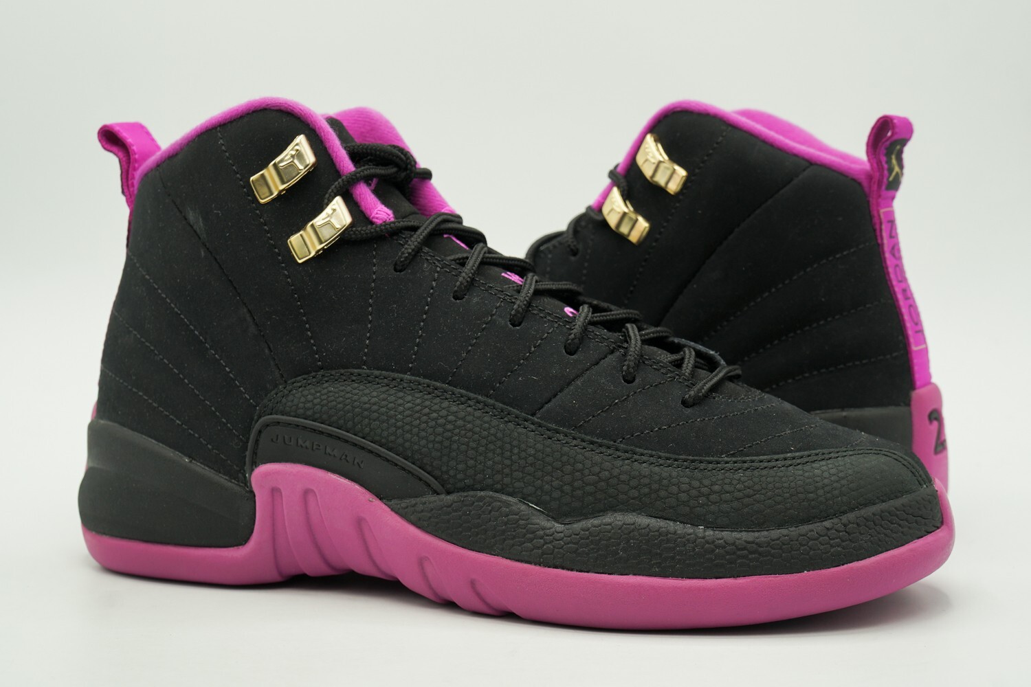 AIR JORDAN 12 XII RETRO GS NEW SIZE 6Y BLACK GOLD HYPER