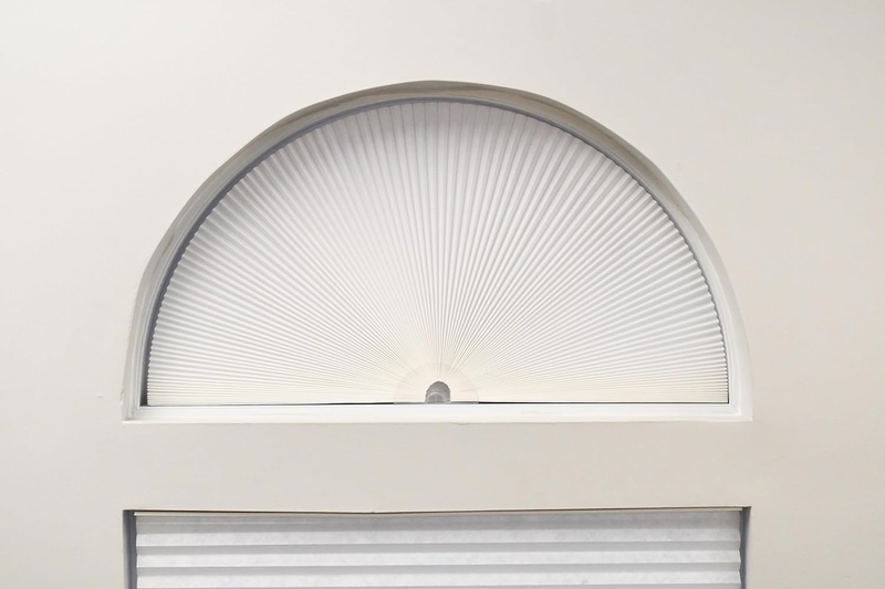 No Tools Original Arch Light Filtering Cellular Fabric Shade White, 72 in X 36 I